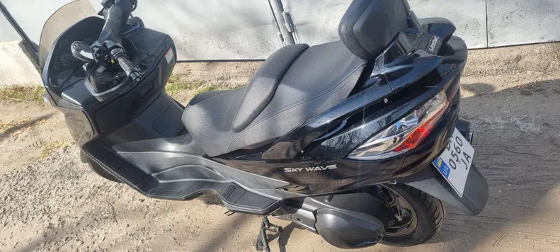 Suzuki Burgman (SkyWave) 400 2014