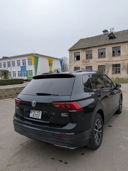 Volkswagen Tiguan 2018 - 11