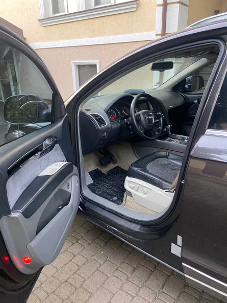 Audi Q7 2007 - 6