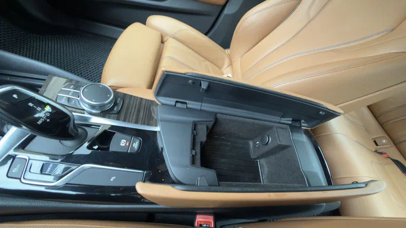 BMW 5 серія 2019 - 12