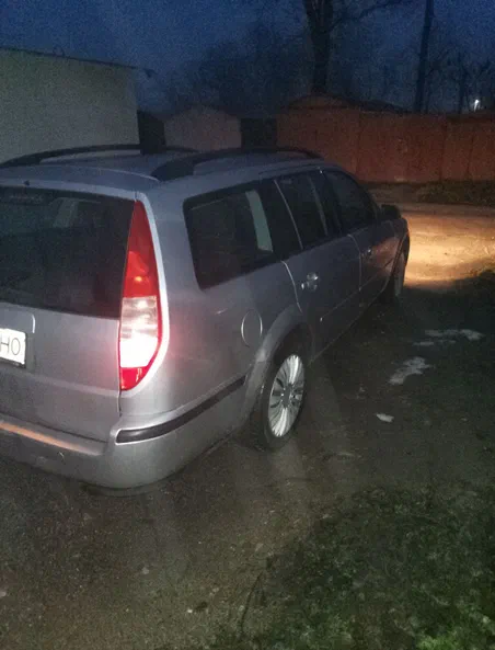 Ford Mondeo 2002 - 11