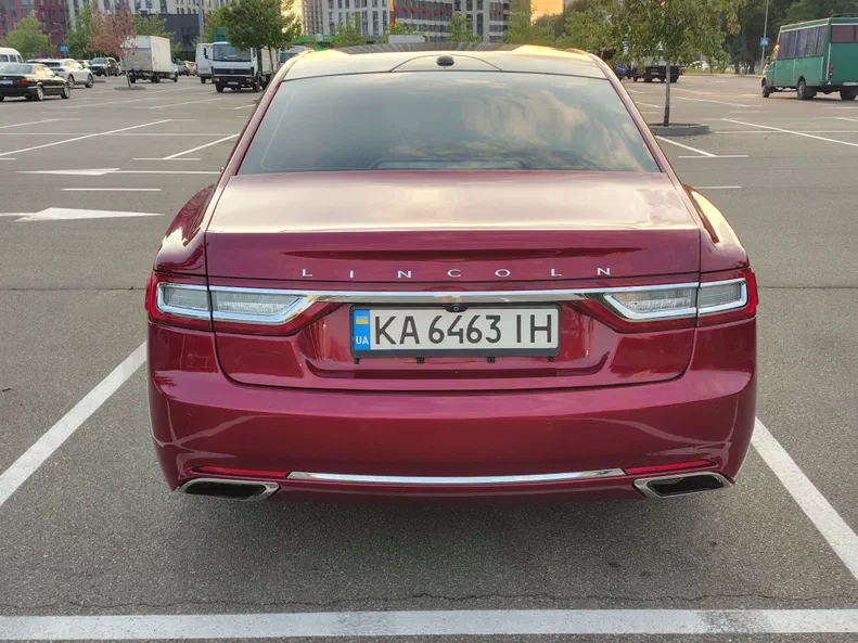 Lincoln Continental 2016