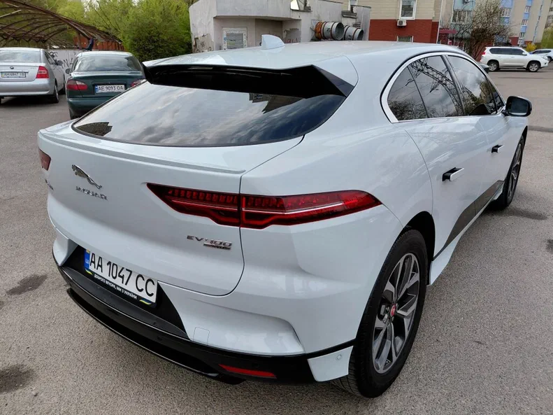 Jaguar I-Pace 2019 - 12