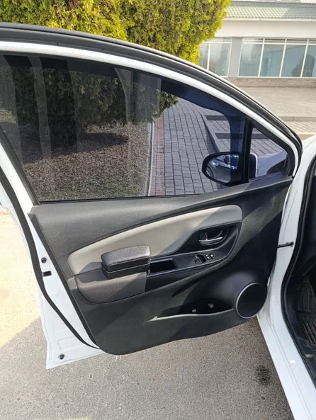 Toyota Yaris 2014 - 7