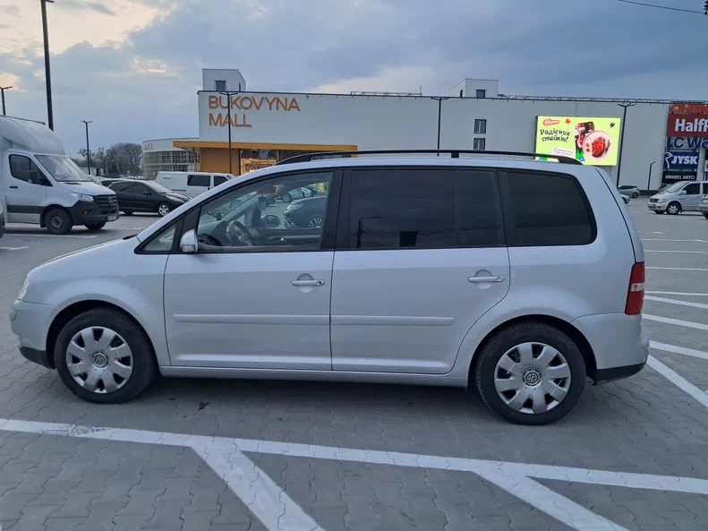 Volkswagen Touran 2005 - 5