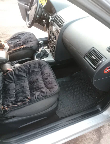 Ford Mondeo 2002 - 33