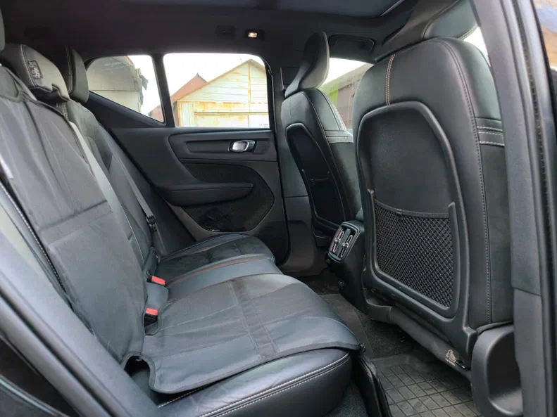 Volvo XC40 2021 - 23