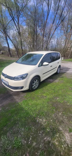 Volkswagen Touran 2015 - 14