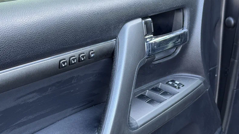 Toyota Land Cruiser 2012 - 15