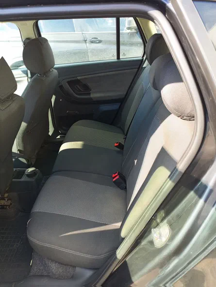 Skoda Fabia 2009 - 5