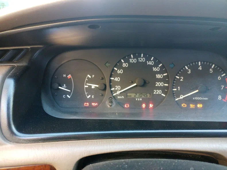 Toyota Camry 1998 - 9