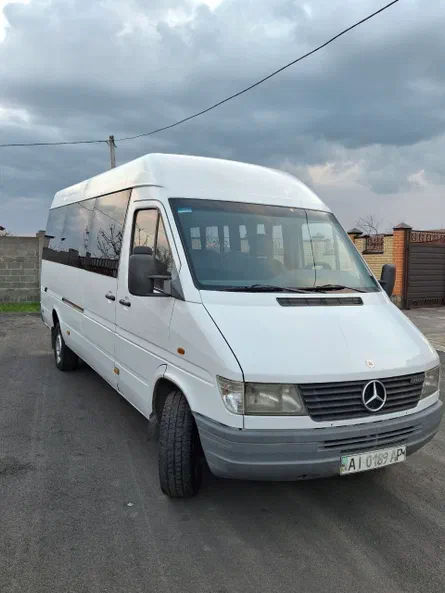 Mercedes-Benz 312D 1998