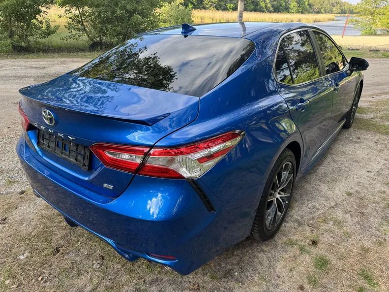 Toyota Camry 2018