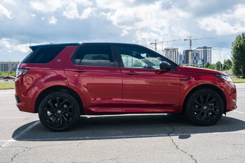 Land Rover Discovery Sport 2021