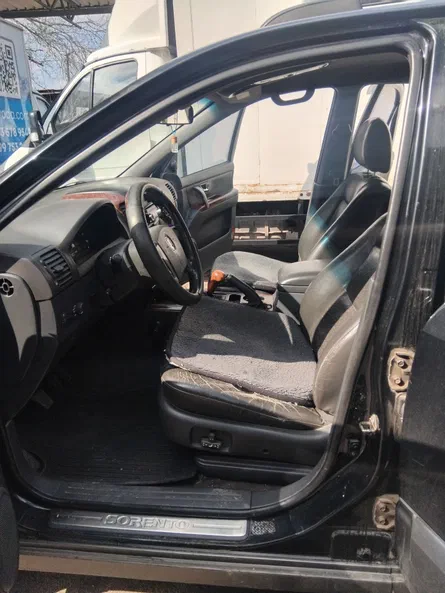 Kia Sorento 2003 - 8