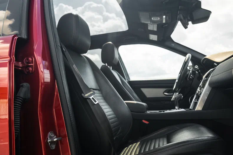 Land Rover Discovery Sport 2021 - 10