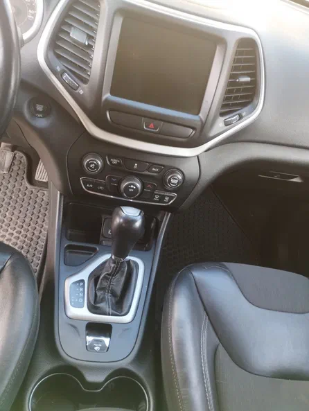 Jeep Cherokee 2017 - 7