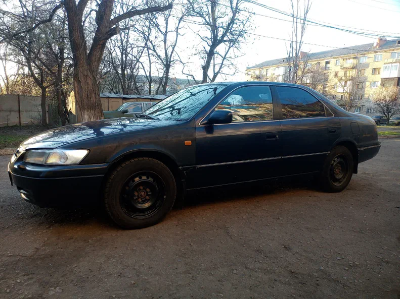 Toyota Camry 1998 - 8