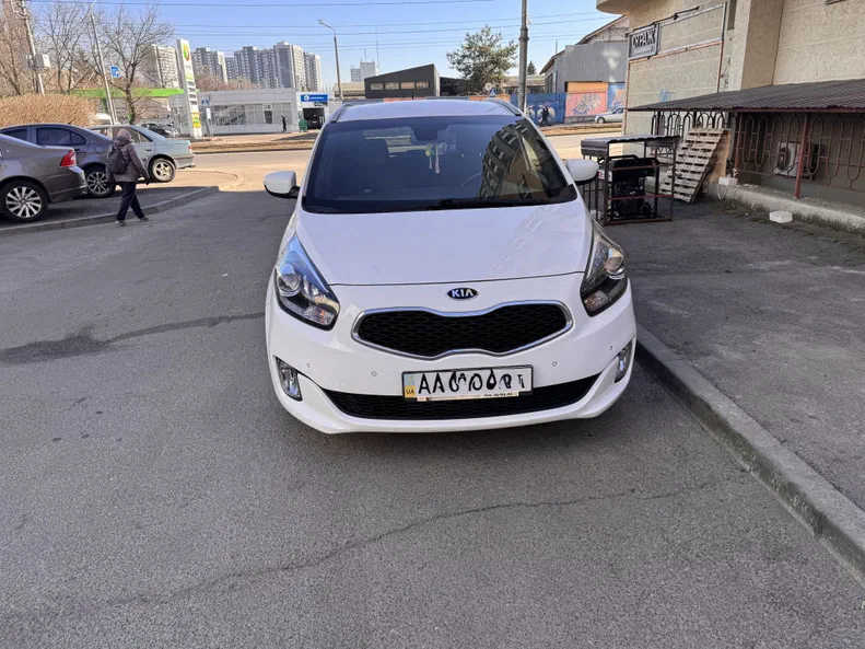 Kia Carens 2014