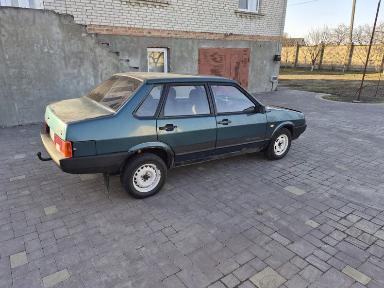 Lada (ВАЗ) 21099 2001