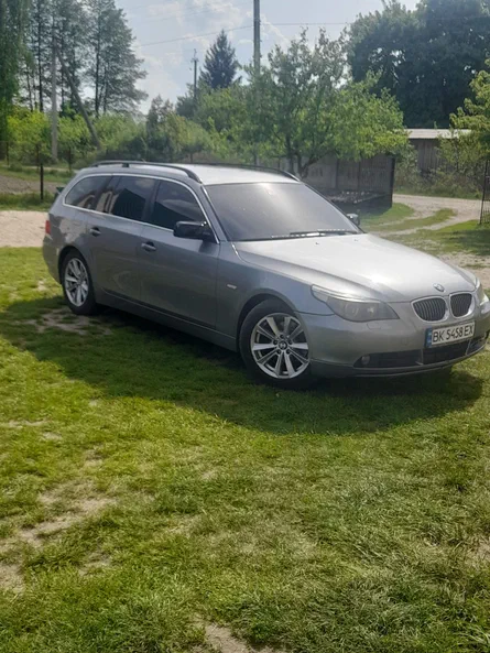 BMW 5 серии 2005