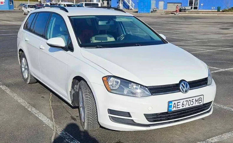Volkswagen Golf 2016 - 9