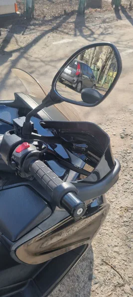 Suzuki Burgman (SkyWave) 400 2014 - 6