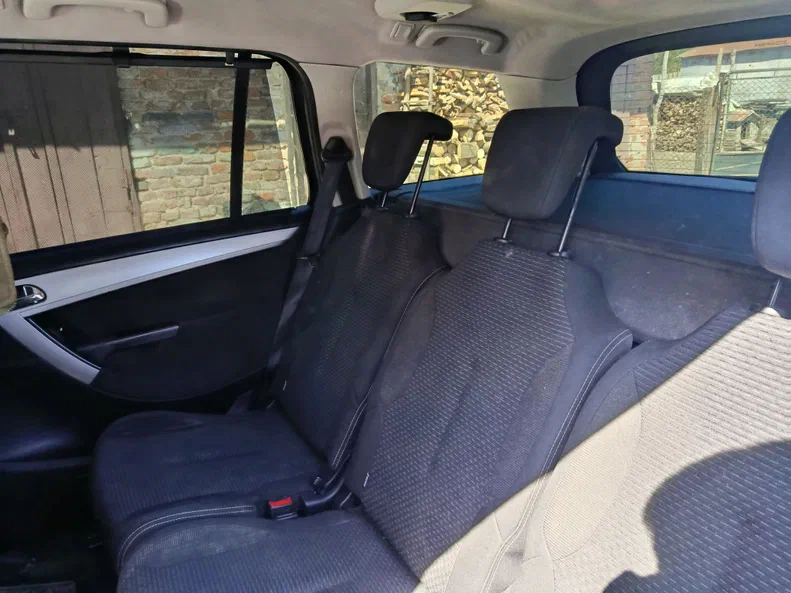 Citroen C4 Picasso 2008 - 6