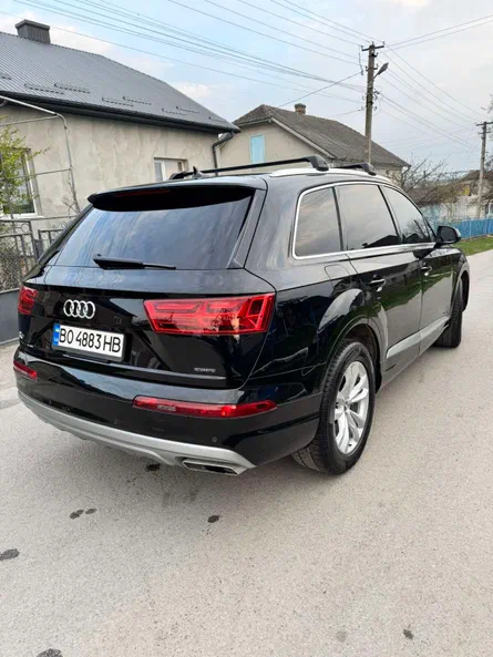 Audi Q7 2018 - 10