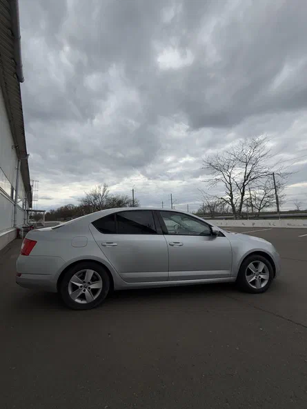 Skoda Octavia 2015 - 5