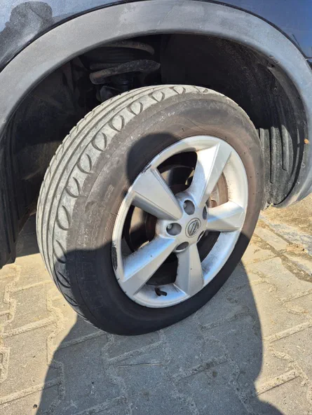 Nissan Qashqai 2010 - 12