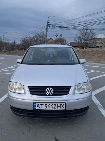 Volkswagen Touran 2005 - 7