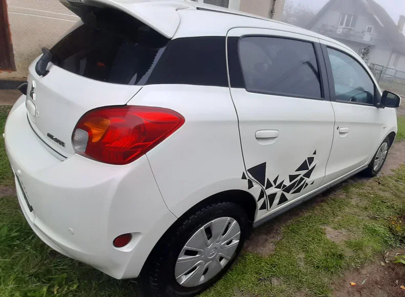 Mitsubishi Mirage 2015 - 6