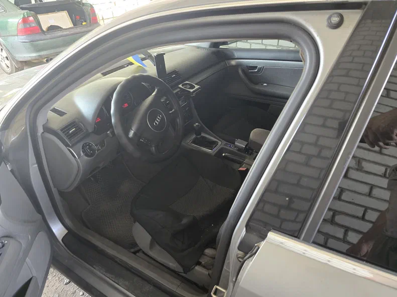 Audi A4 2001 - 3