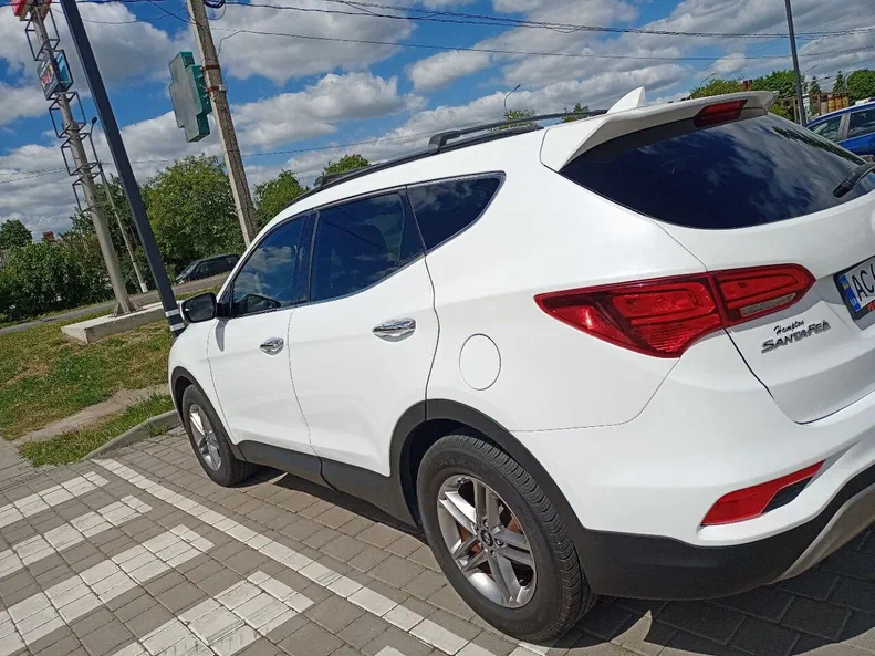 Hyundai Santa Fe 2016