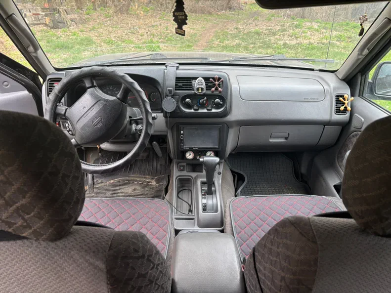 Nissan Xterra 2000 - 5
