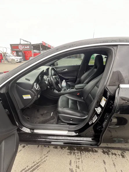 Mercedes-Benz CLA 2013