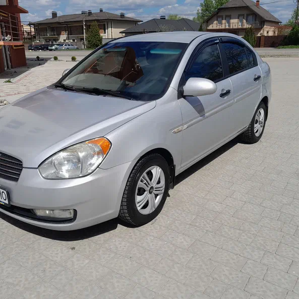 Hyundai Accent 2008 - 13