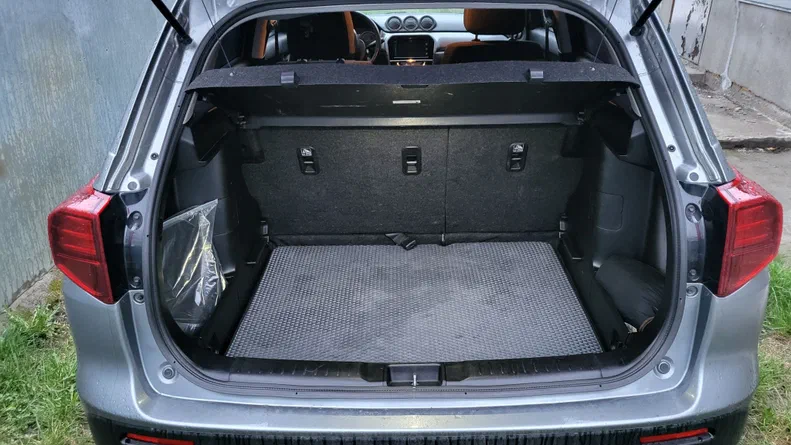 Suzuki Vitara 2023 - 8