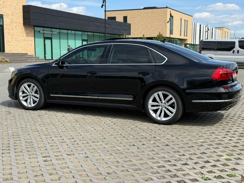 Volkswagen Passat 2016 - 9