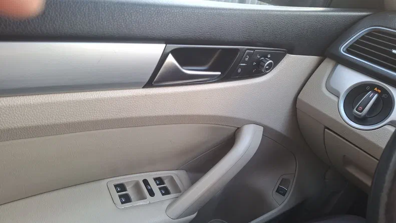 Volkswagen Passat 2013 - 14