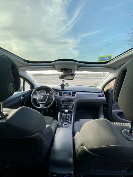 Peugeot 508 2011 - 9