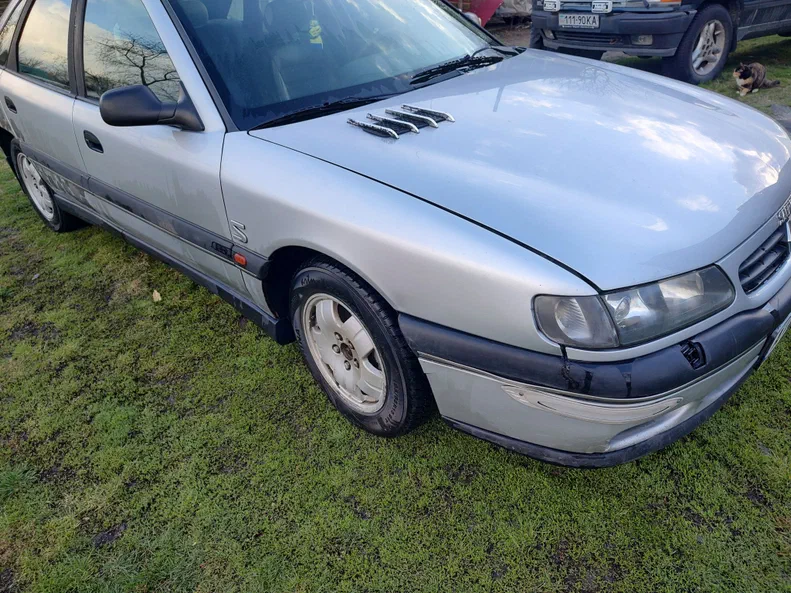 Renault Safrane 1998