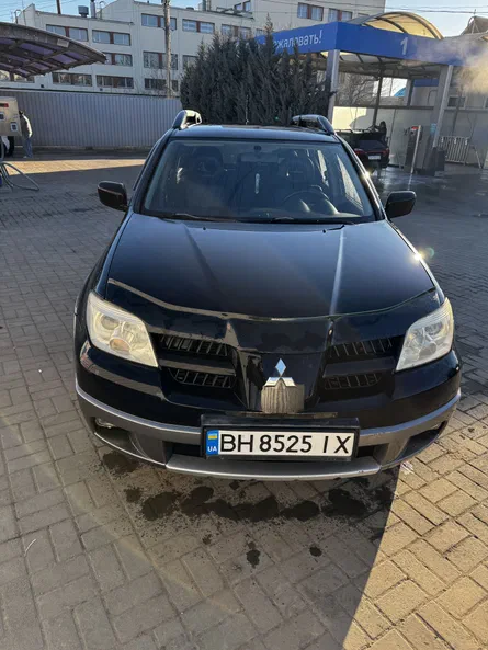 Mitsubishi Outlander 2005