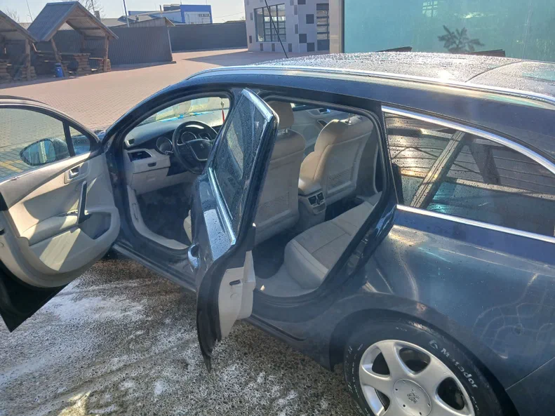 Peugeot 508 2012 - 7