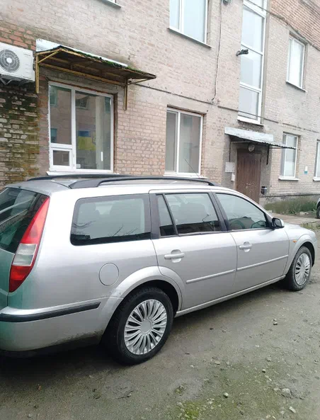 Ford Mondeo 2002 - 6