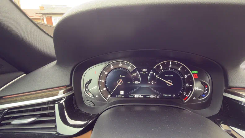 BMW 5 серія 2019 - 9