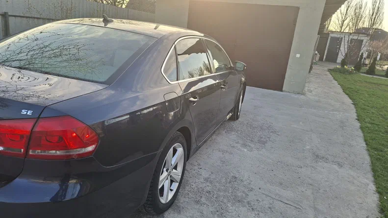 Volkswagen Passat 2013 - 5