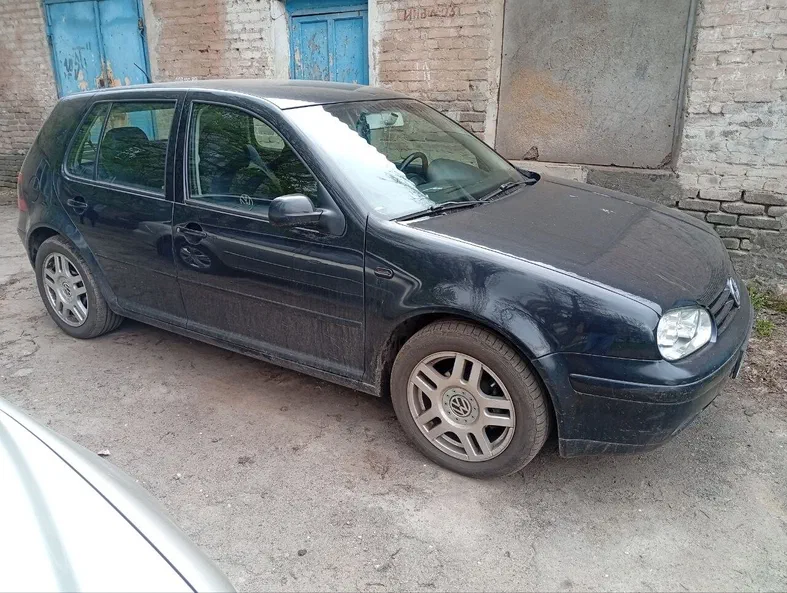 Volkswagen Golf 2002