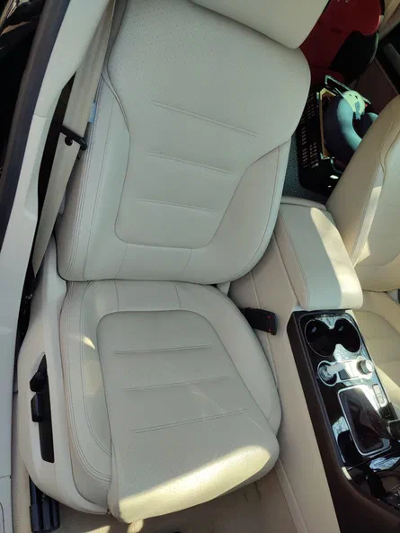 Volkswagen Touareg 2014 - 12